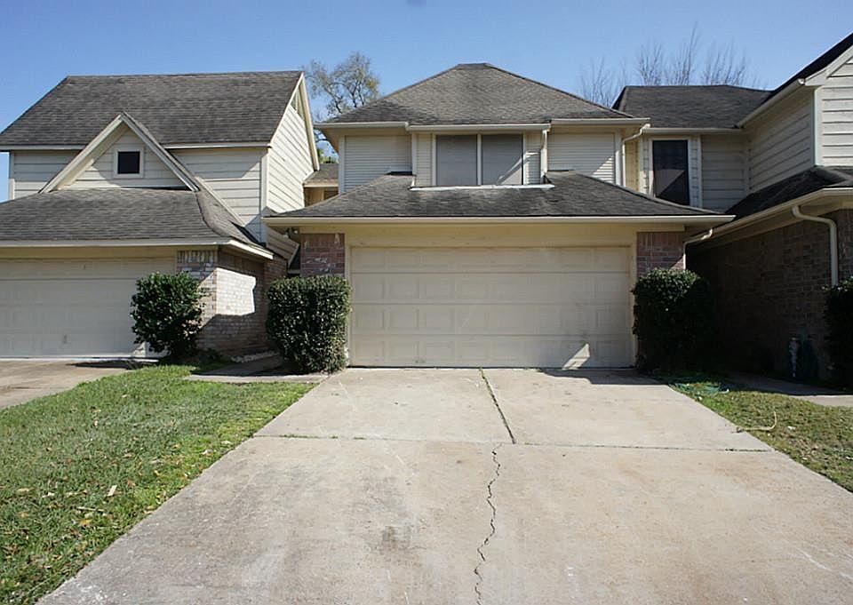 1st image of 8412 Bending Pecan Ct