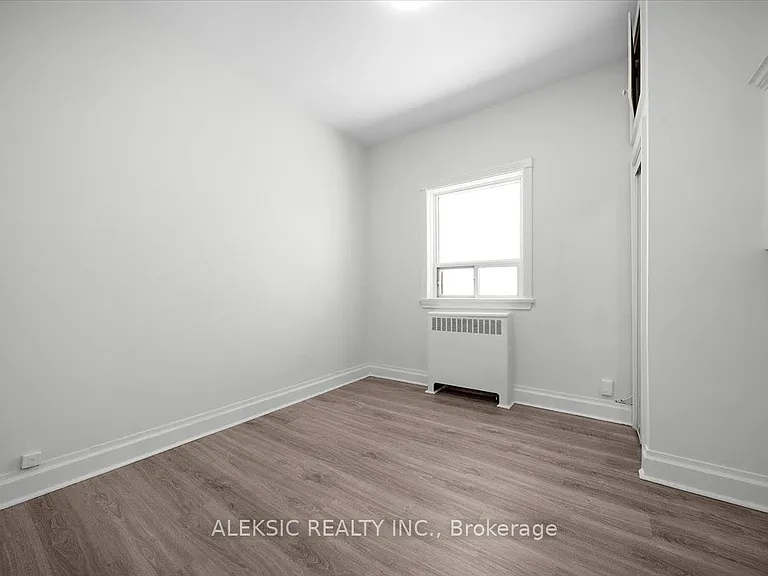 179 Thirtieth St — Photo 8