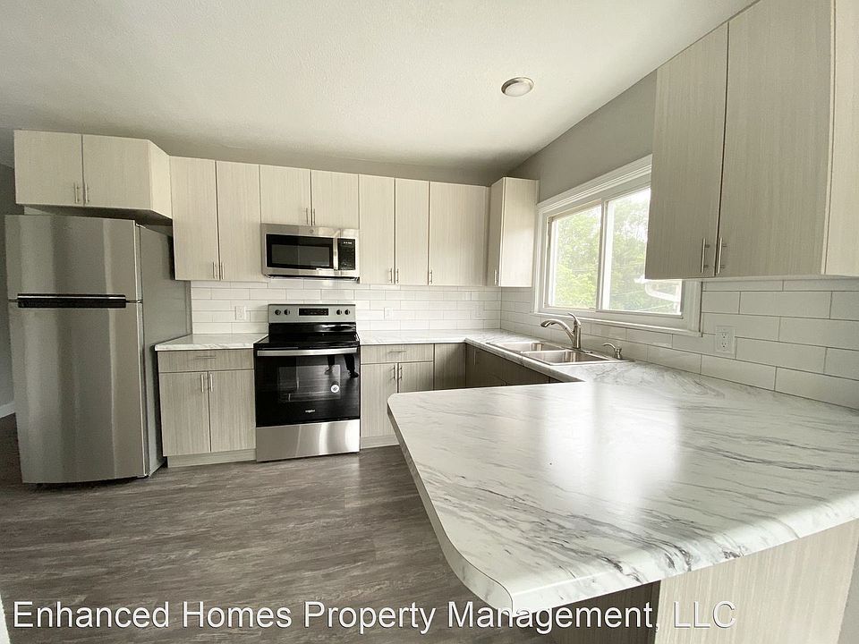 1st image of 227 E 35th St #9471114