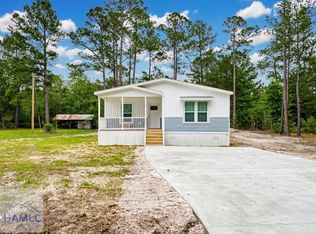 640 N Macon St, Ludowici, GA 31316