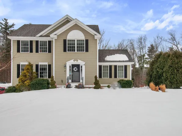 21 Pond Road, Raymond, NH 03077