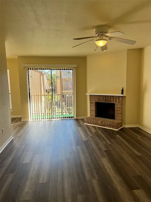 2 bed, 2.0 bath, 931 sqft, $1,175 — Photo 4