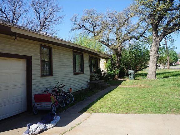 5th image of 108 Maxwell Dr