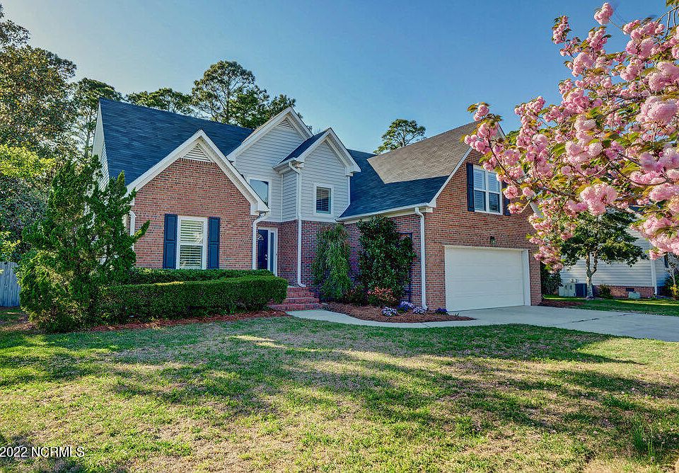 1st image of 4104 Whitehurst Dr