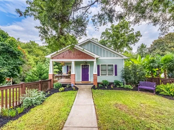 2324 Oakview Rd, Atlanta, GA 30317