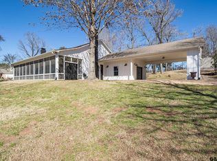 15390 McElroy Rd, Whitehouse, TX 75791
