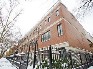 1910 W Addison St APT D, Chicago, IL 60613