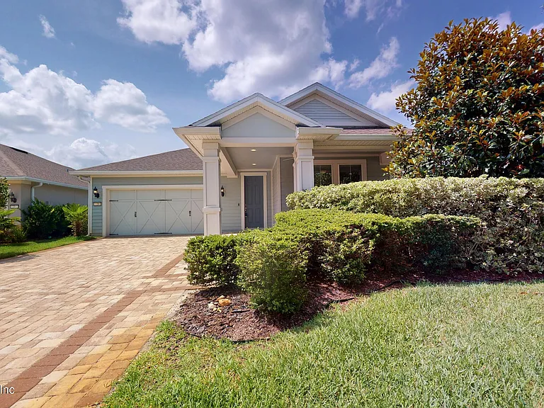 29 Lakefront Ln — Photo 2