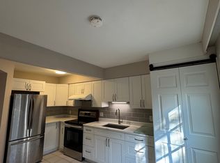 961 Pelton Ave, Coquitlam, BC