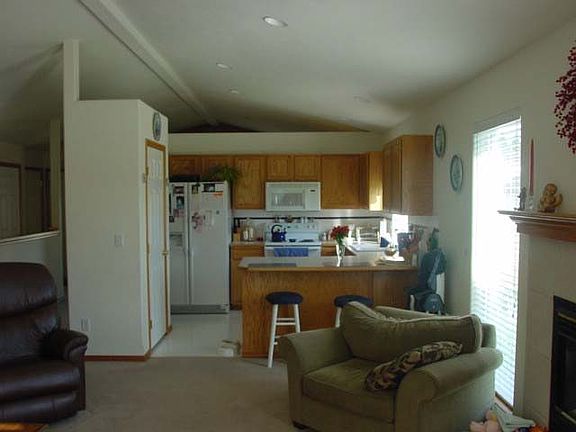4th image of 16325 N Columbus Dr