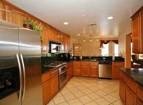 2nd image of 301 W G St Unit 424