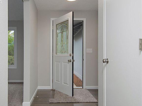 4th image of 14100 NE 87th Cir