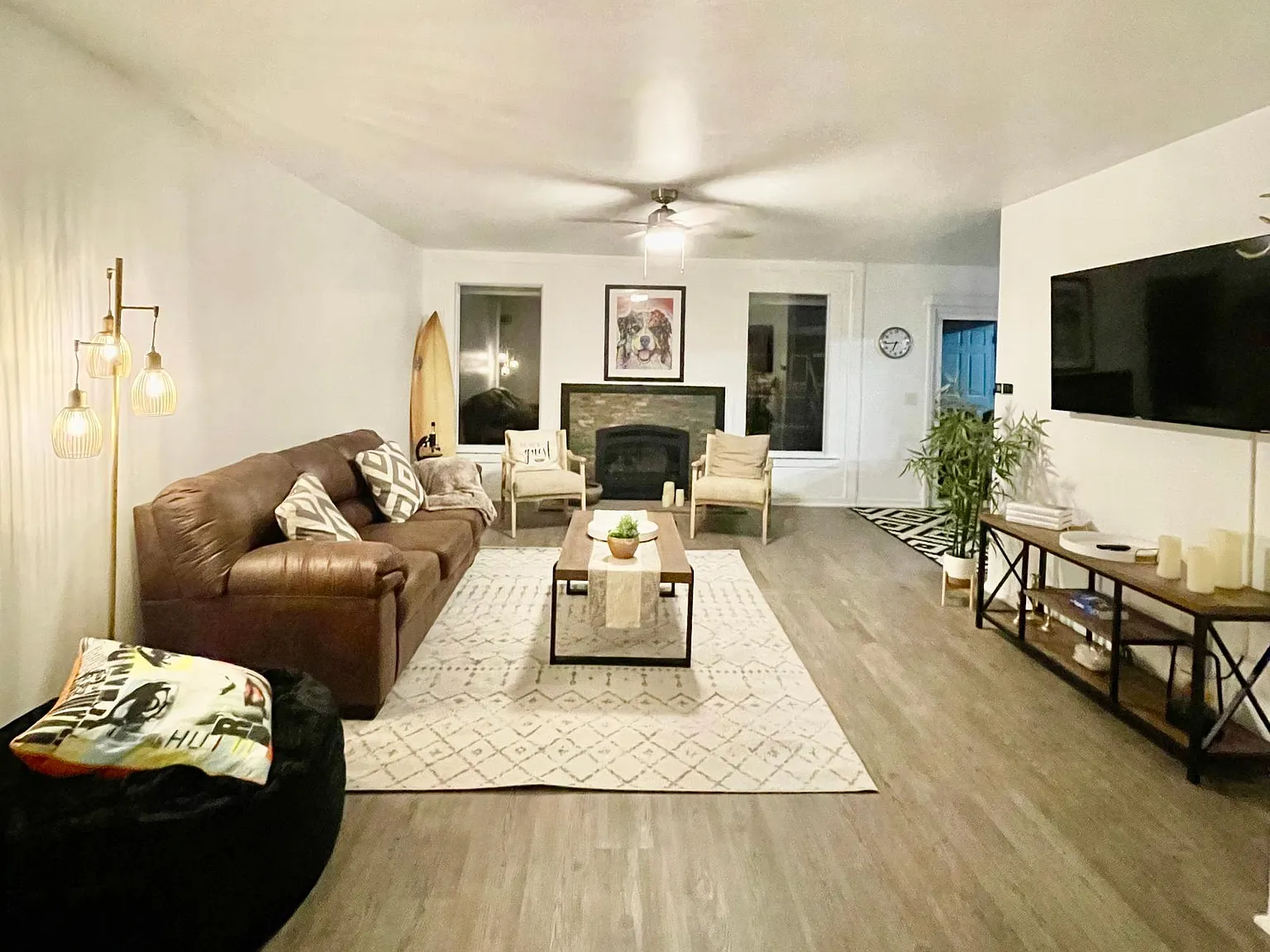 3 bed, 1293 sqft, $3,200 — Photo 4