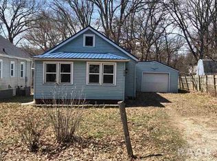 209 Sylvan Ln, Creve Coeur, IL