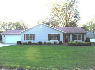 1662 Trinity Rd, Madison, OH 44057