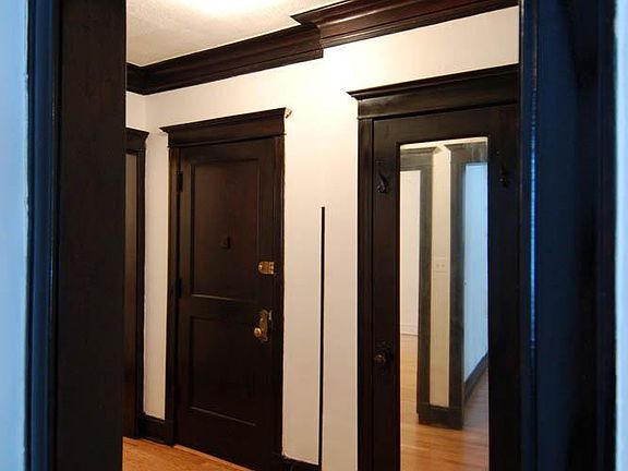3rd image of 658 E 51st St APT 1E