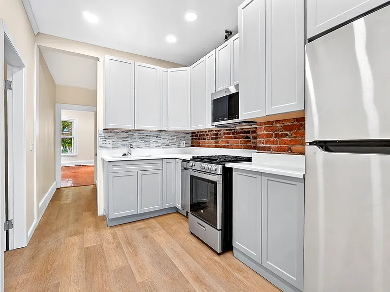 12 E Springfield St #3 — Photo 16