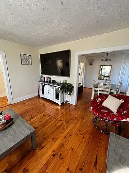 156 Russell St — Photo 6