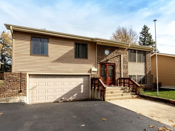 721 S Oak St, West Chicago, IL 60185