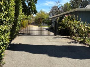 2663 Irwin Rd, Redding, CA 96002