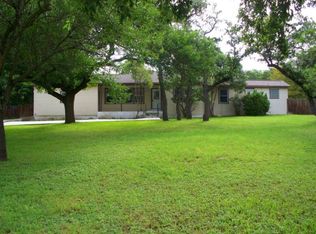 1412 Jackson Rd, Kerrville, TX 78028