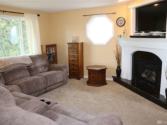 2nd image of 508 SE 12th St
