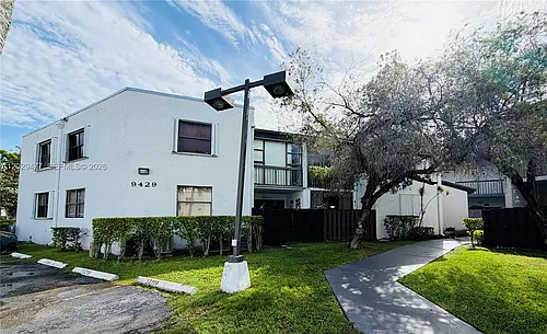 9429 Fontainebleau Blvd #201-33 Photo 1