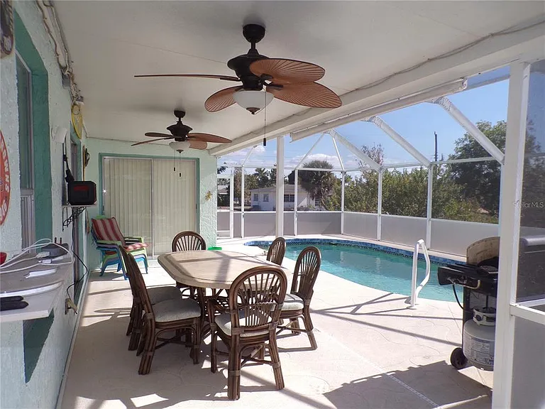 27097 Omni Ln — Photo 29