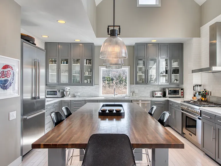 35 Edgemere Dr — Photo 6