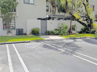 4726 SW 67th Ave APT F4, Miami, FL 33155