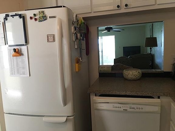 5th image of 331 Joel Blvd APT 204