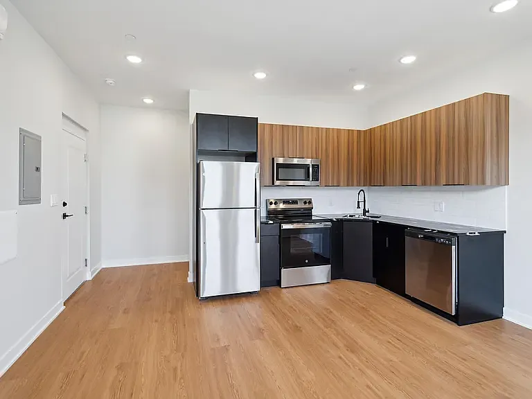 4147 W Girard Ave #A5 — Photo 1