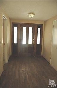 3rd image of 1717 Tubbs St