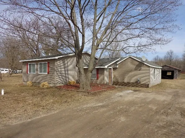 13675 Sheridan Rd, Montrose, MI 48457