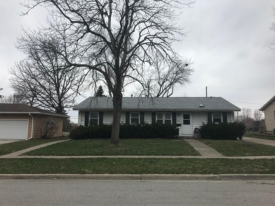 1st image of 2113 Hayes Ave