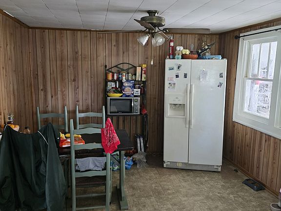 5th image of 1264 Indian Creek Rd