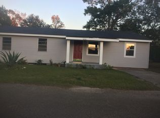 4506 Hawkins St, Moss Point, MS 39563