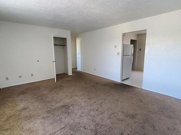 2nd image of 463 Hansen Ave APT 1