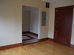440 High St APT 2, Fairport Harbor, OH 44077