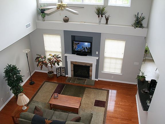 4th image of 16840 Macanthra Dr