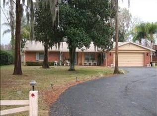 17022 Dennis Rd, Lutz, FL 33558