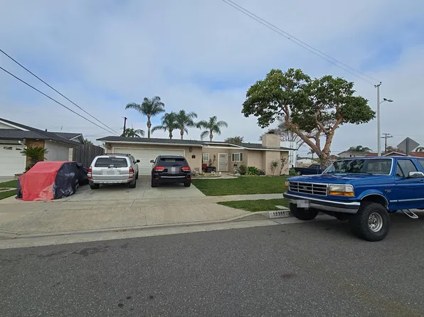 15391 Capri Cir, Huntington Beach, CA 92647