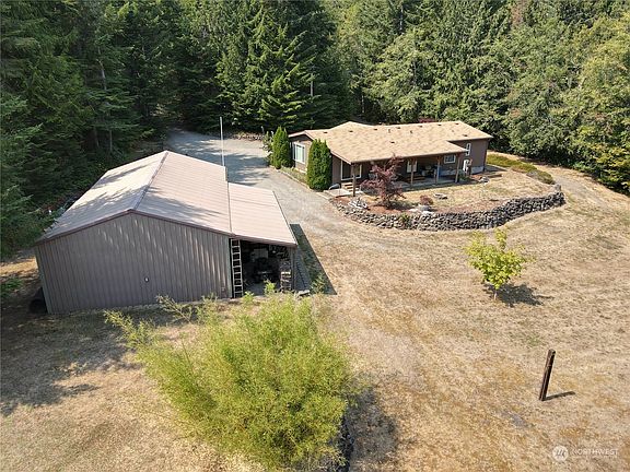 2nd image of 261 N Suncrest Drive