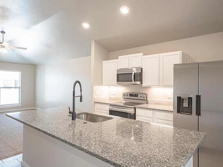 6722 Rio Bravo St — Photo 5