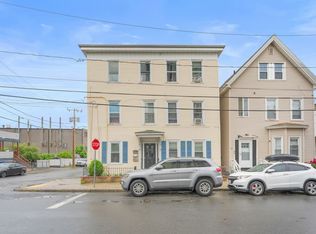 39 Spencer Ave, Chelsea, MA 02150