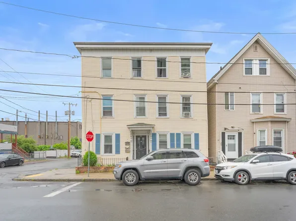 39 Spencer Ave, Chelsea, MA 02150