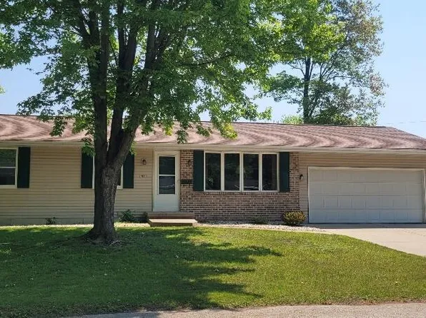 3112 18th STREET, Menominee, MI 49858