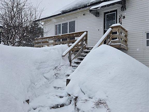 5th image of 8 Burtons Road