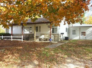612 Tuscola St, Clio, MI 48420
