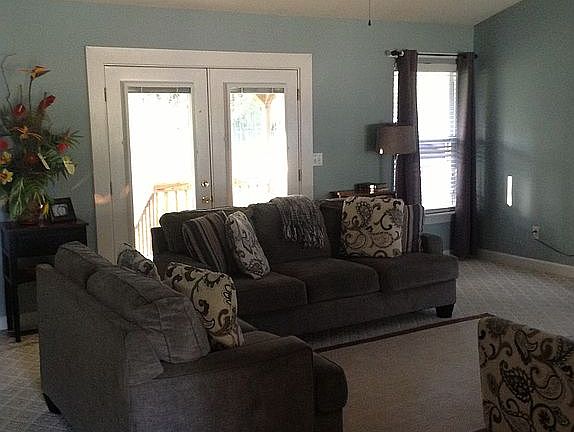 5th image of 2828 Cornell Ct